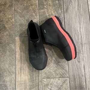 Bogs Men's zip composite Black and Red waterproof Boots with hard toe